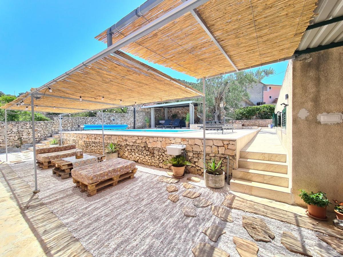 Olive Tree - House With Pool Villa Vinisce Bagian luar foto