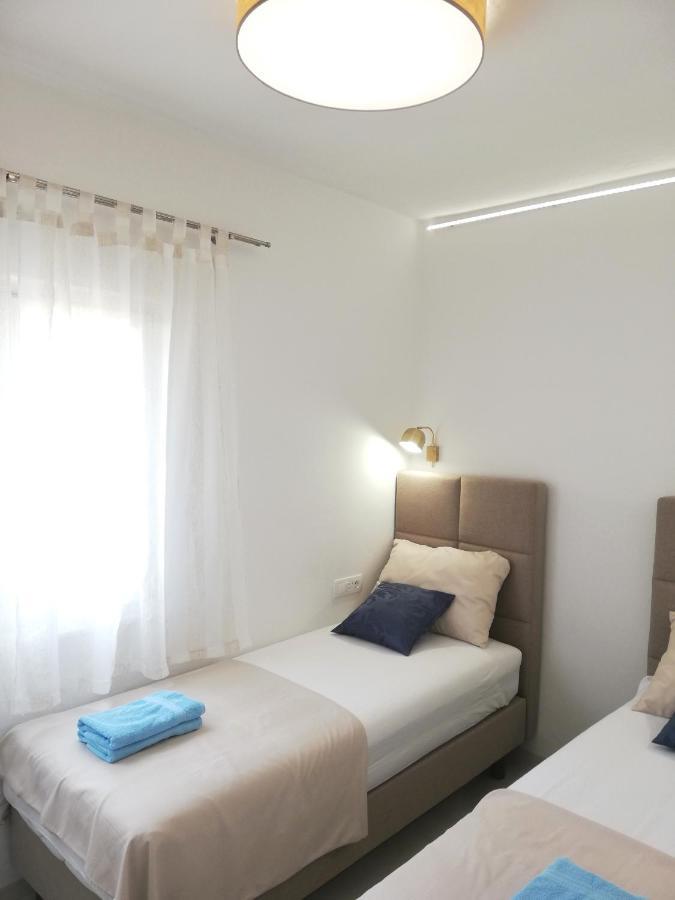 Olive Tree - House With Pool Villa Vinisce Bagian luar foto