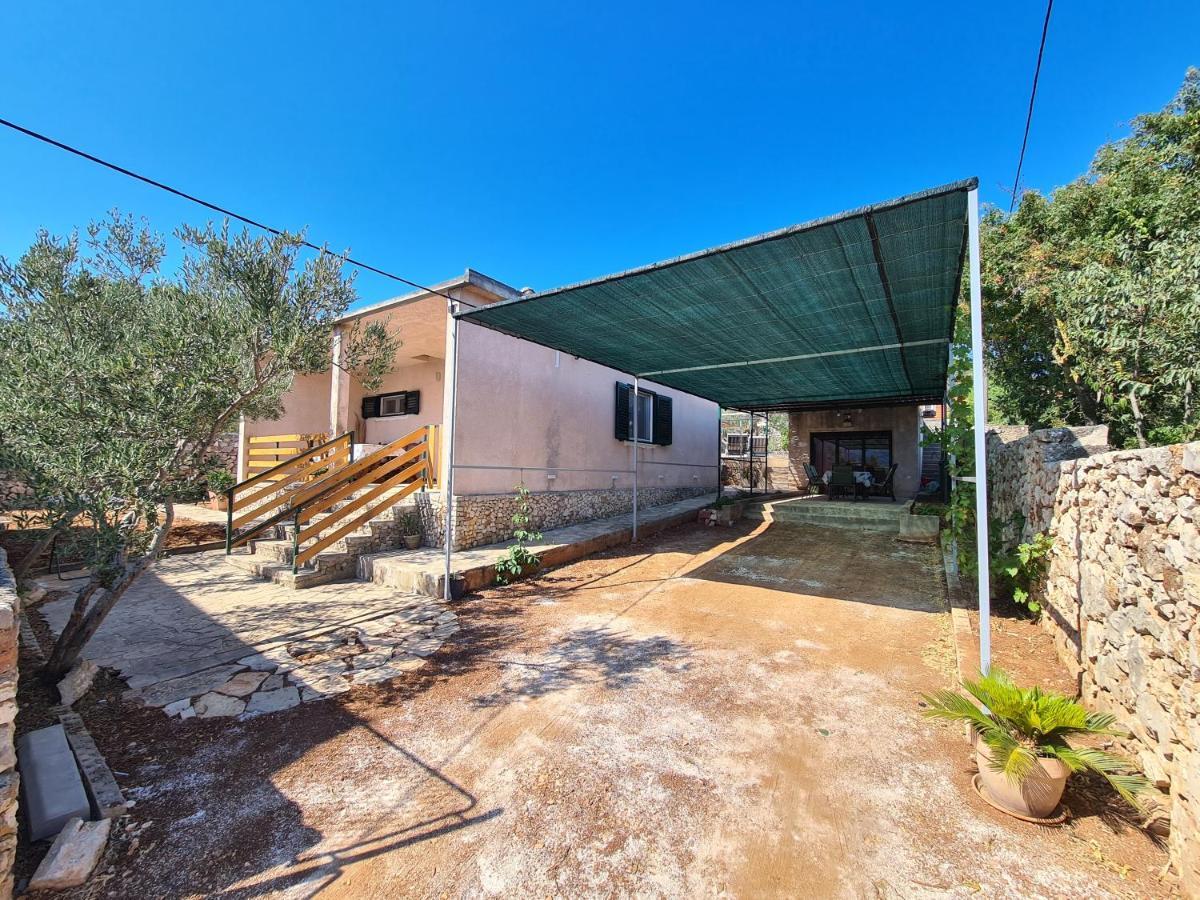 Olive Tree - House With Pool Villa Vinisce Bagian luar foto